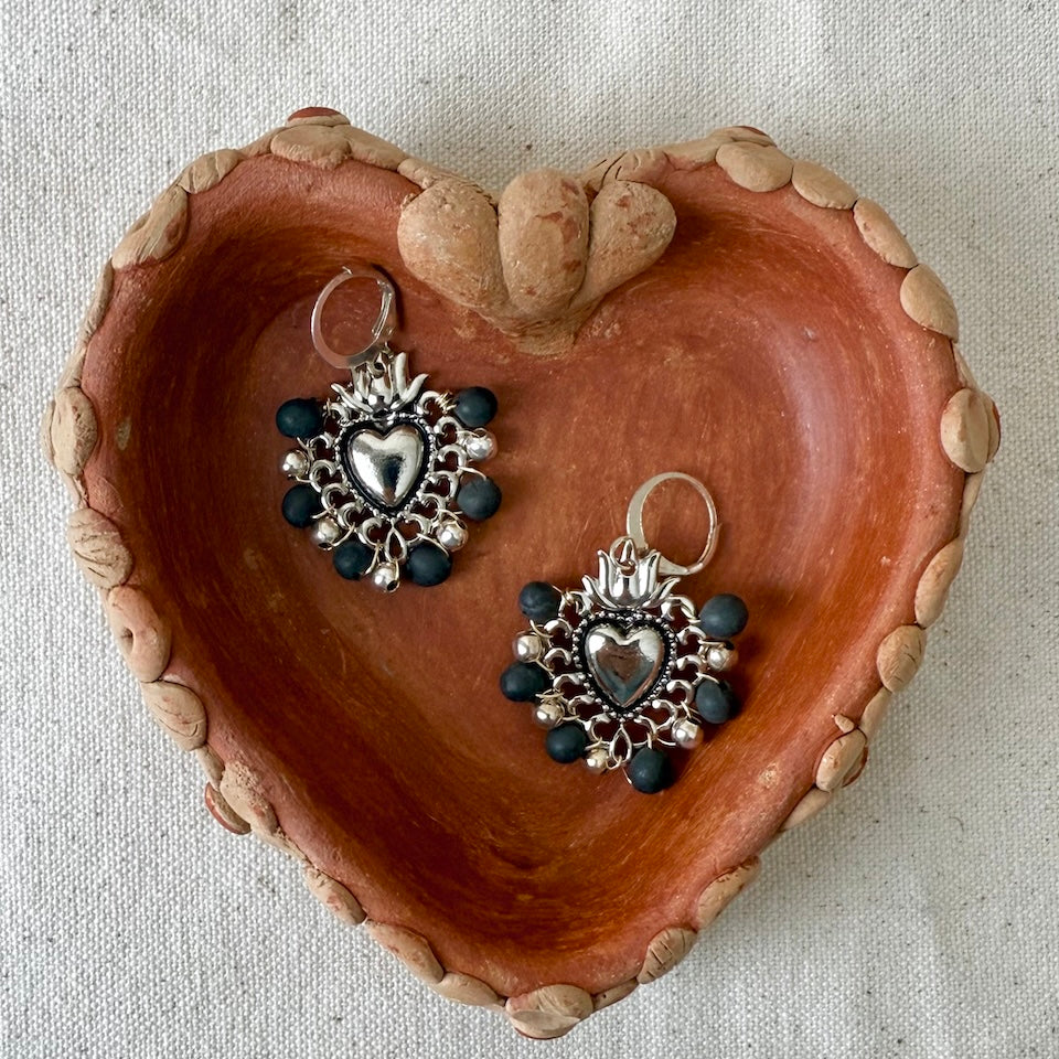 Barro Negro Silver Sacred Heart Earrings