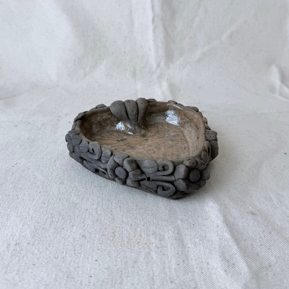 Small Ahumado Heart Floral Dish