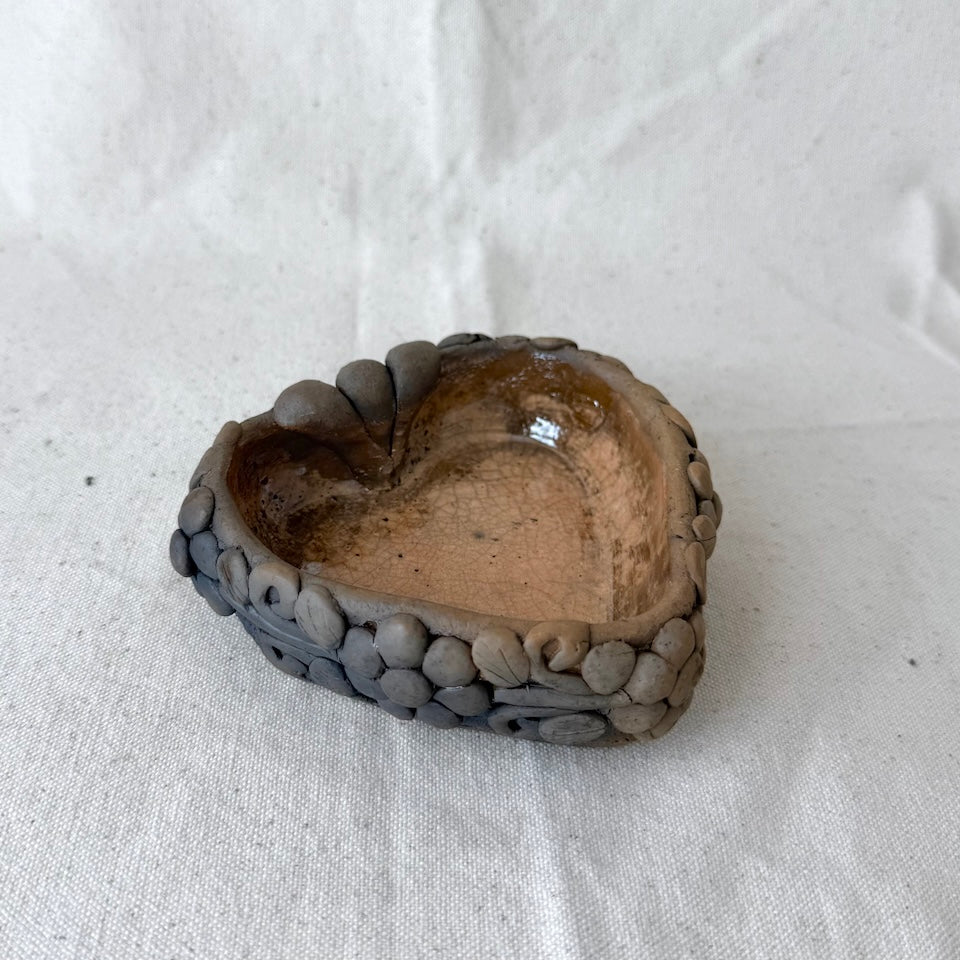 Small Ahumado Heart Floral Dish