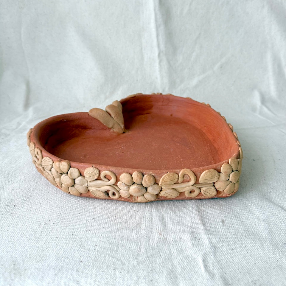 Medium Red Heart Floral Dish