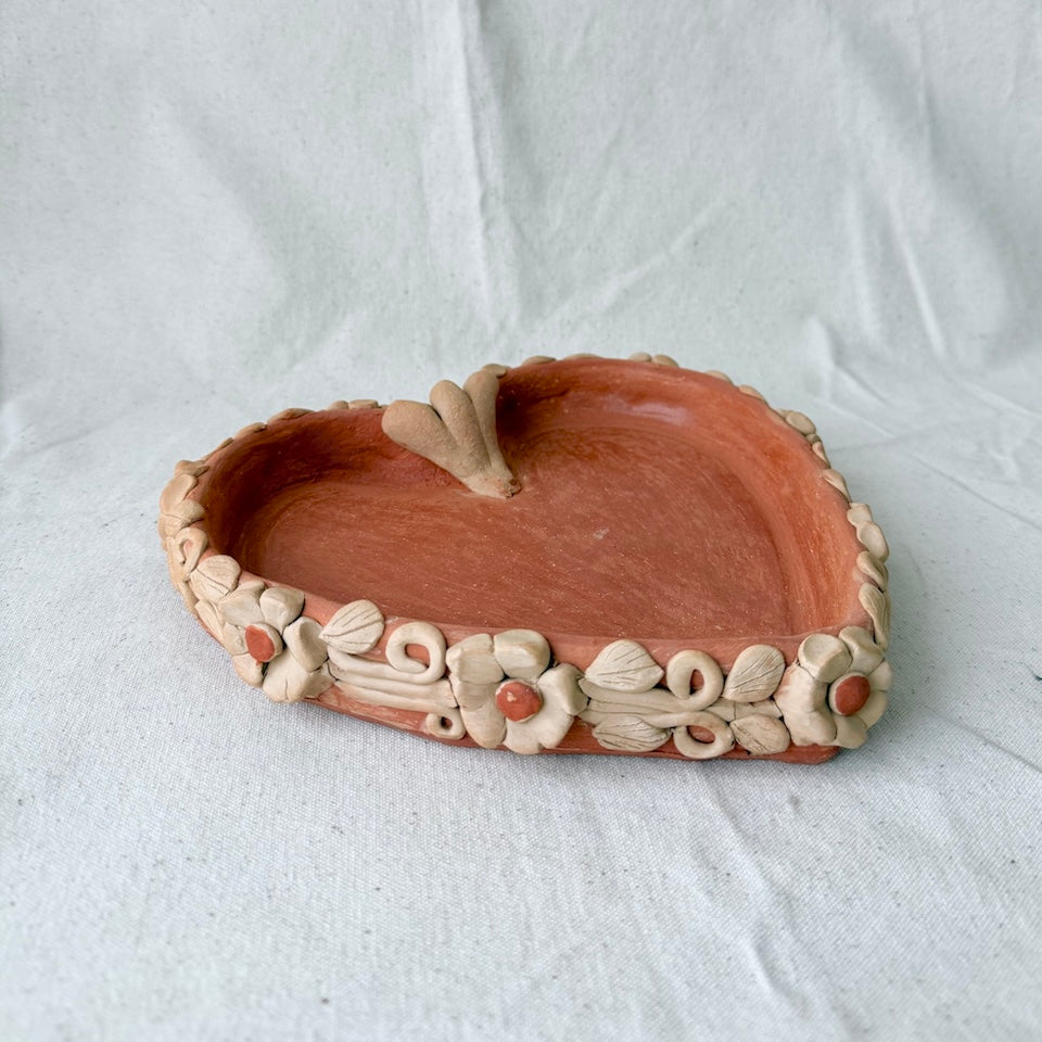 Medium Red Heart Floral Dish