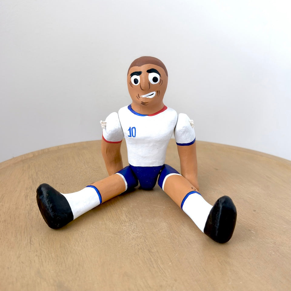 Paper Mache Futbolistas - USA
