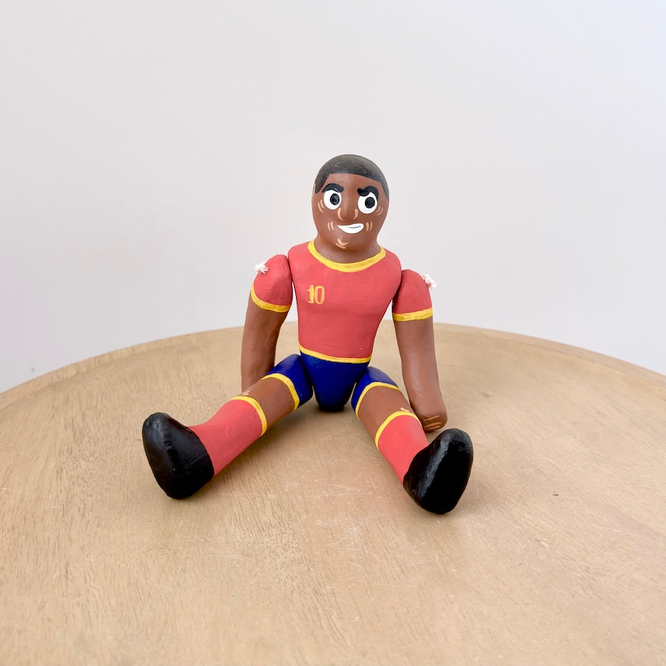 Paper Mache Futbolistas - Spain