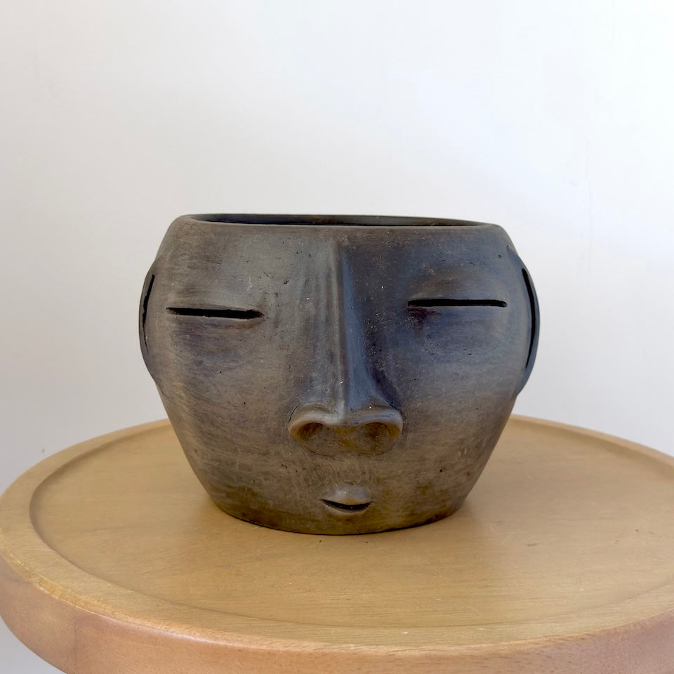 Medium Ahumado Martinez Face Planter