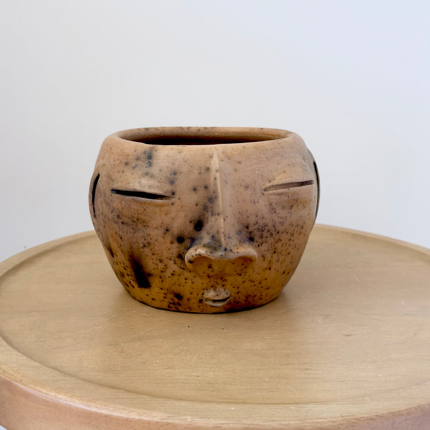 Small Cafe Martinez Face Planter