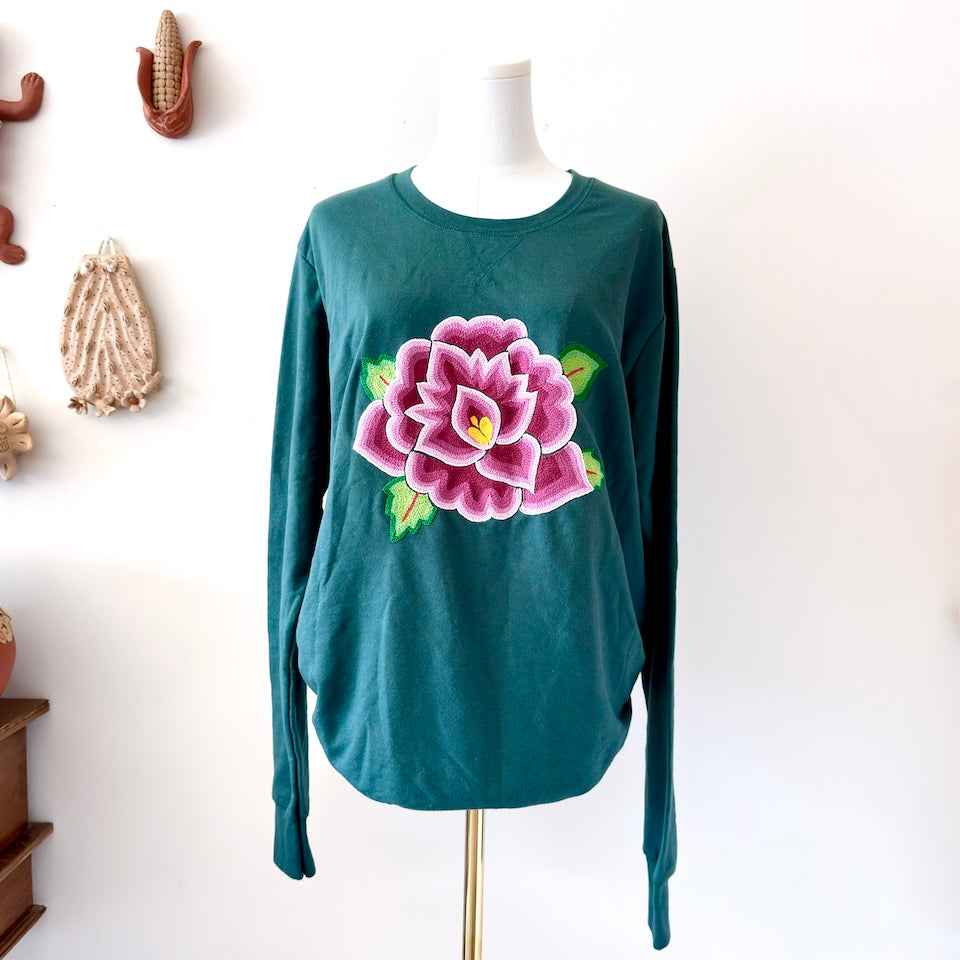 Green Istmo Embroidered Pullover Sweater