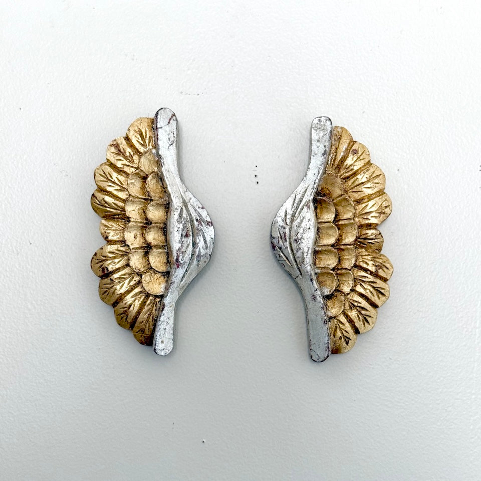 Small Traditional Wings