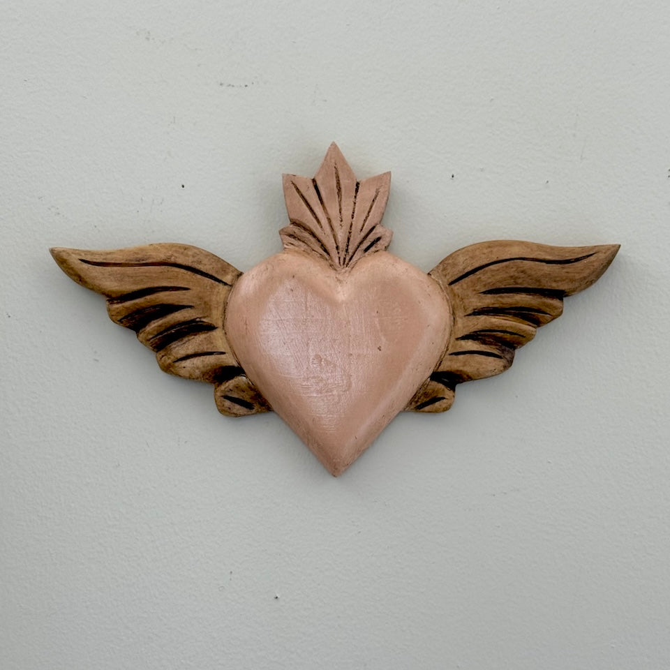 Large Simple Heart with Wings