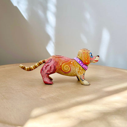 Perrito Salchicha Alebrijes