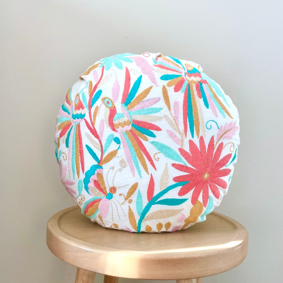 FV Pastels Round Otomi Pillow Covers