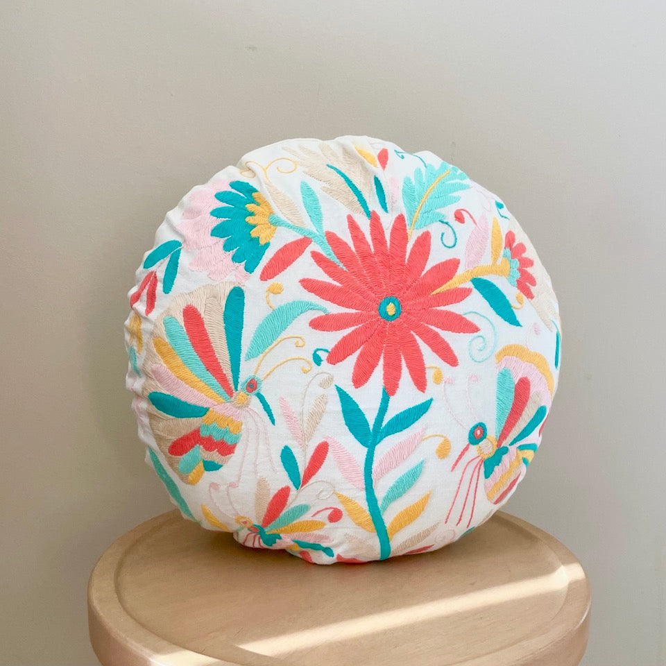 FV Pastels Round Otomi Pillow Covers